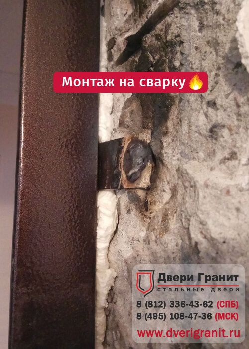 Фотогалерея Чем же плоха дверь от застройщика?